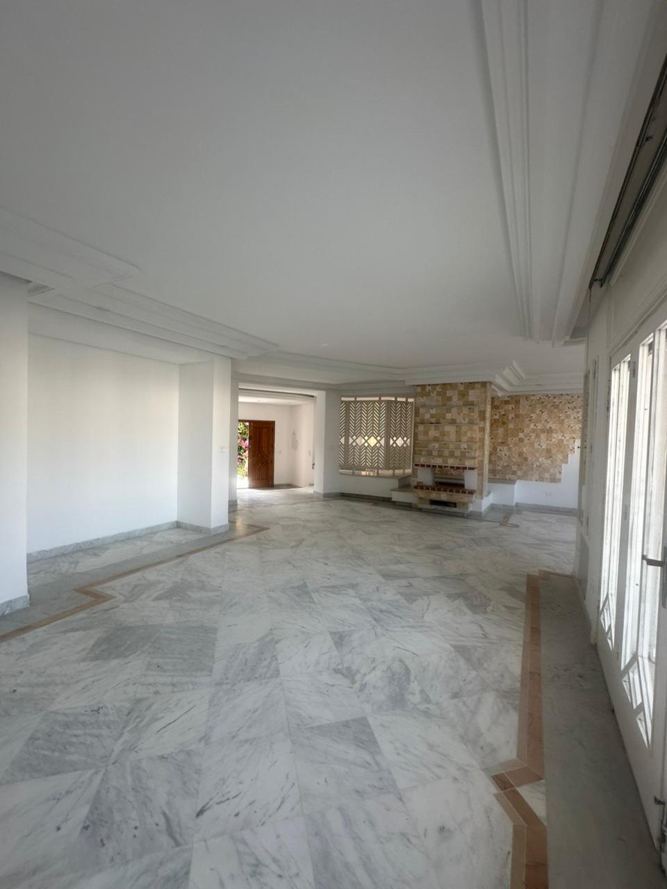 El Menzah El Menzah 9 Location Maisons Une villa de luxe  menzah 9
