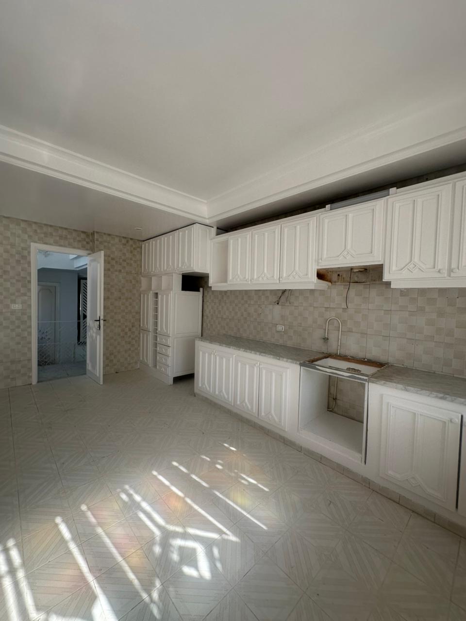 El Menzah El Menzah 9 Location Maisons Une villa de luxe  menzah 9