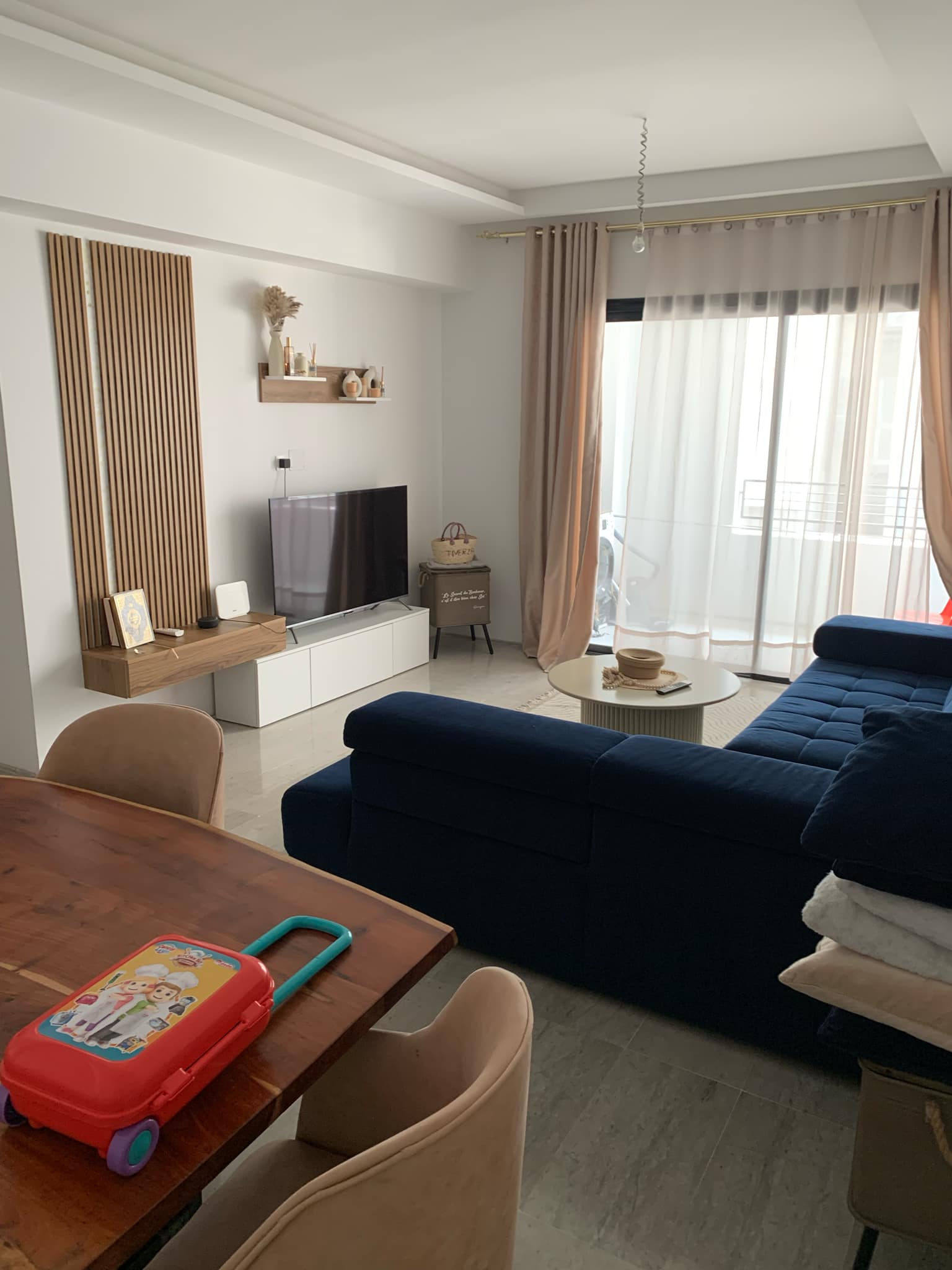 El Menzah El Menzah 9 Location Appart. 4 pices Un appartement en s3  menzah 9 c