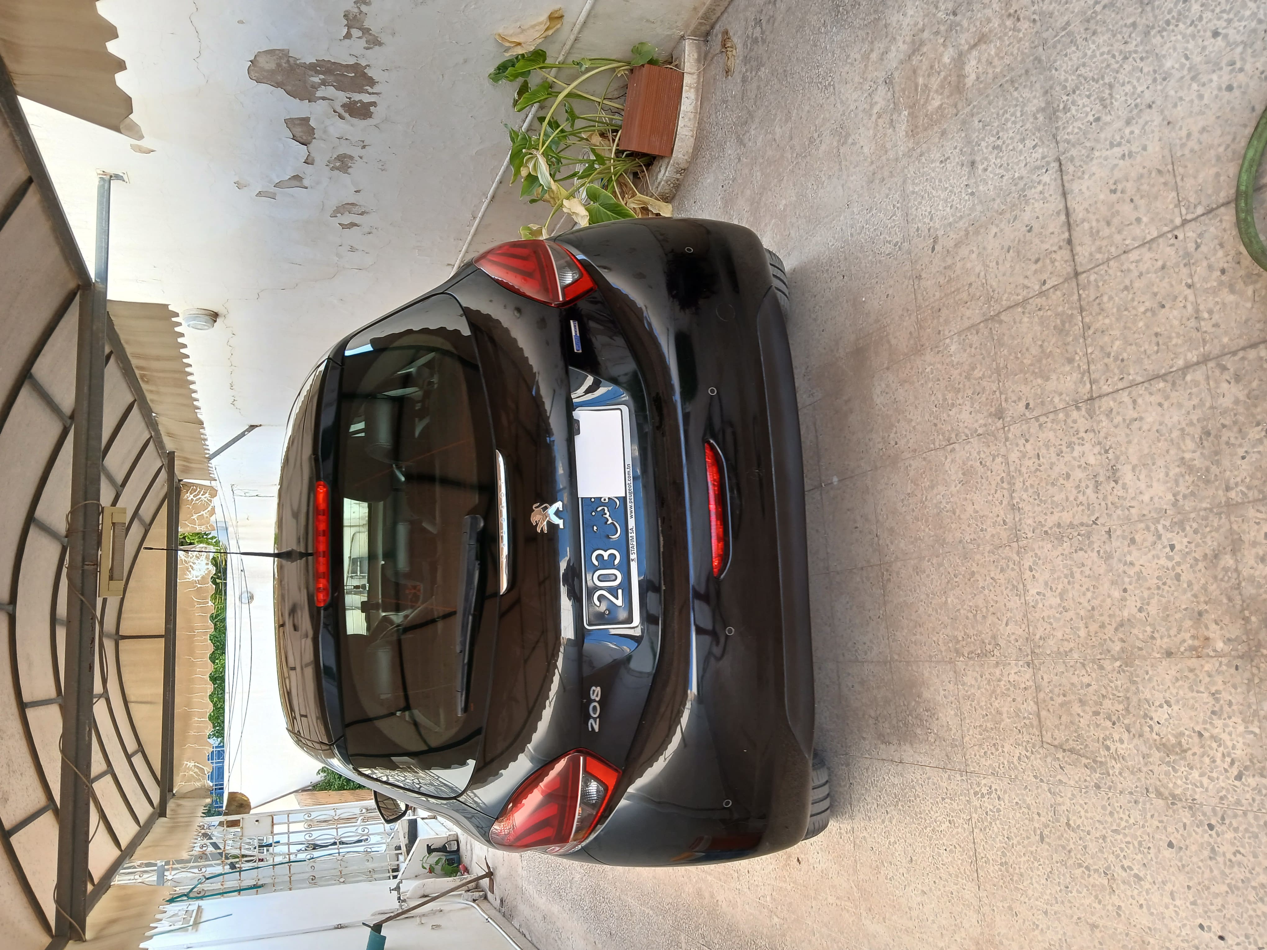Ariana Ville Nouvelle Ariana Peugeot 208 Trs belle peugeot 208