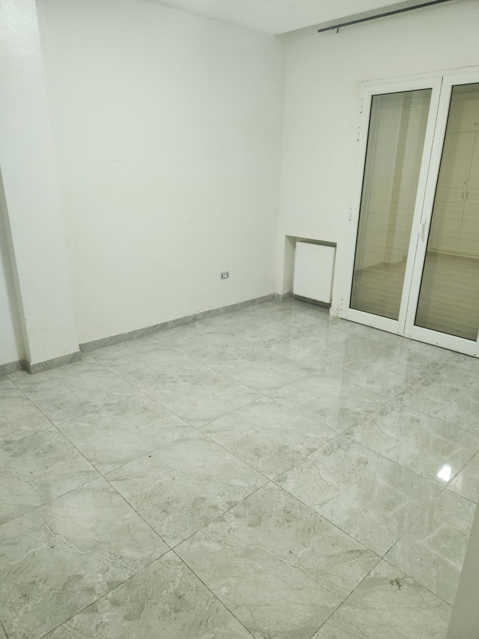 El Menzah El Manar 1 Location Appart. 2 pices S3 1er tage