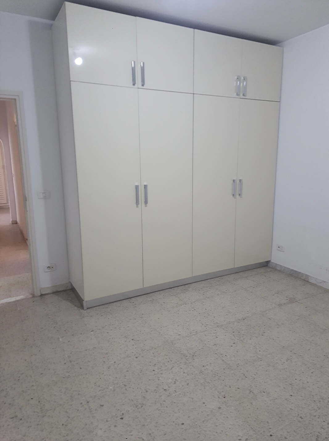 El Menzah El Manar 1 Location Appart. 3 pices Appartement s3 ct monoprix