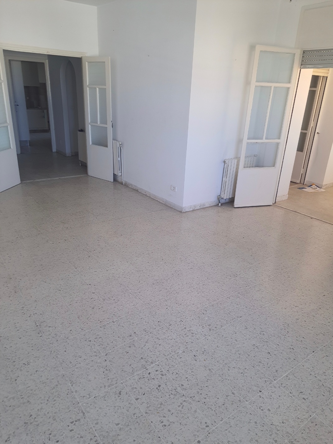 El Menzah El Manar 1 Location Appart. 3 pices Appartement s3 ct monoprix