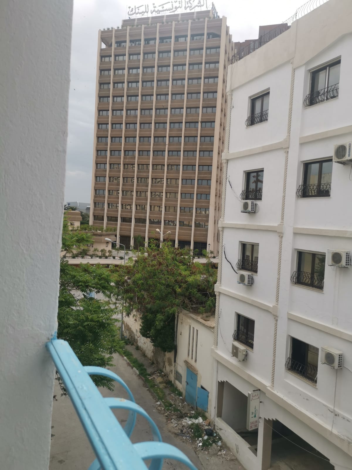 Bab Bhar Montplaisir Location Appart. 5 pices+ Appartement idal pour usage bureautique