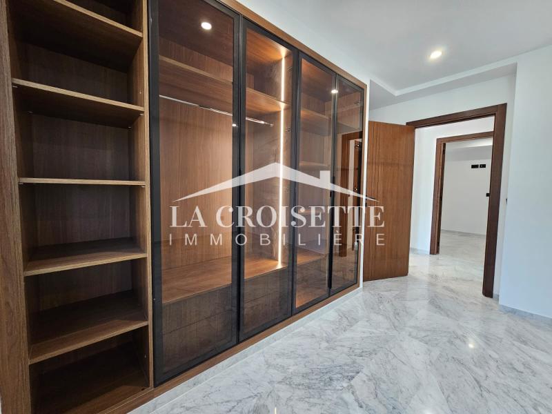 La Soukra La Soukra Vente Appart. 3 pices S2  la soukra zav1884