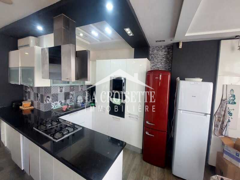La Marsa Gammart Location Autre Triplex s4 meubl  gammarth mtrl0038