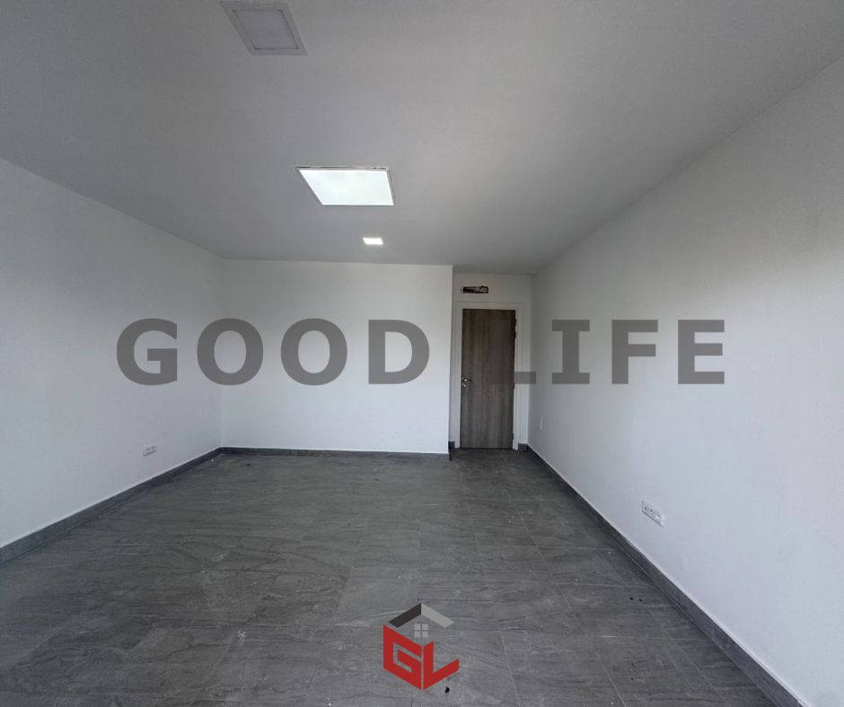 La Soukra La Soukra Bureaux & Commerces Bureau Bureau h4  la soukra