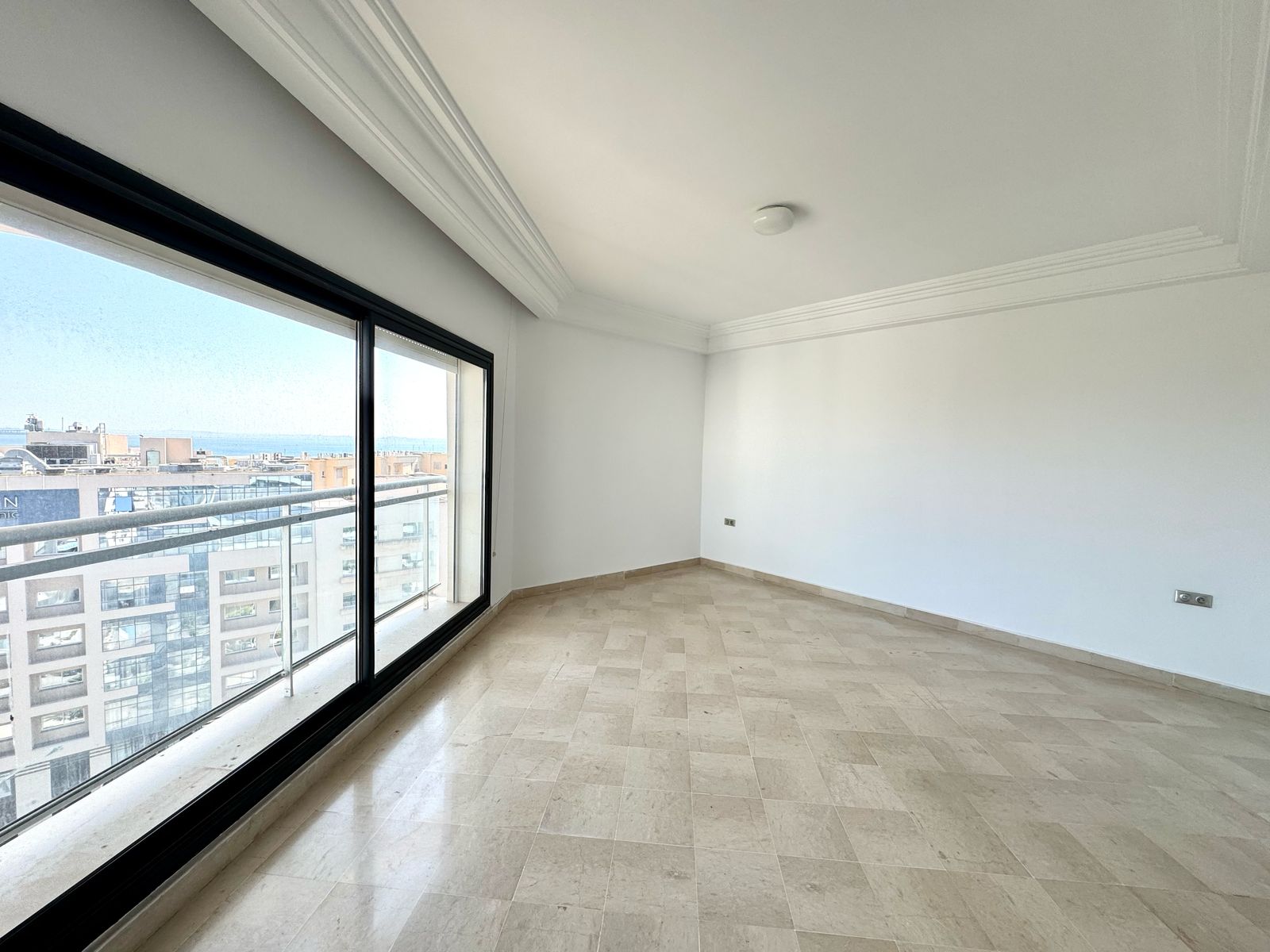 La Marsa Berge Du Lac Location Appart. 4 pices Duplex  l au lac 2