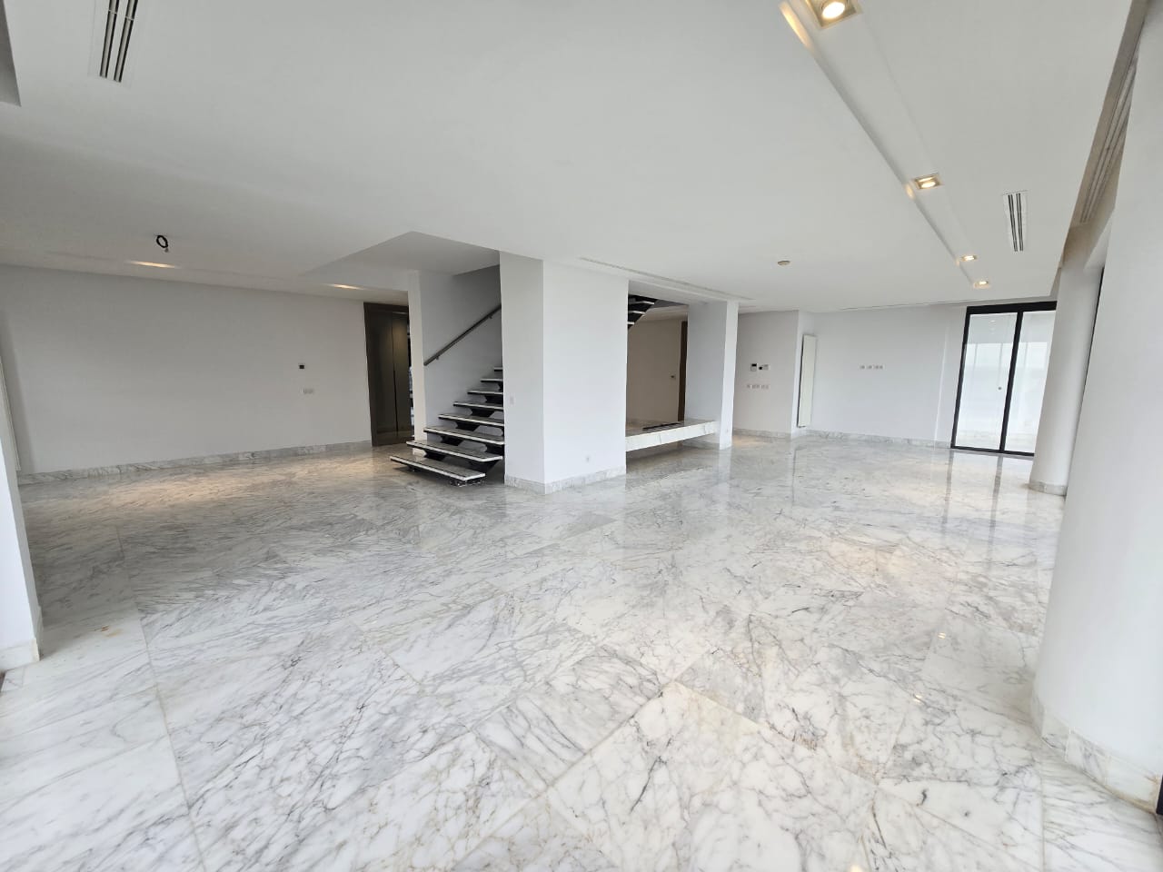 La Marsa Berge Du Lac Location Duplex Duplex s4 avec vue lac imprenable
