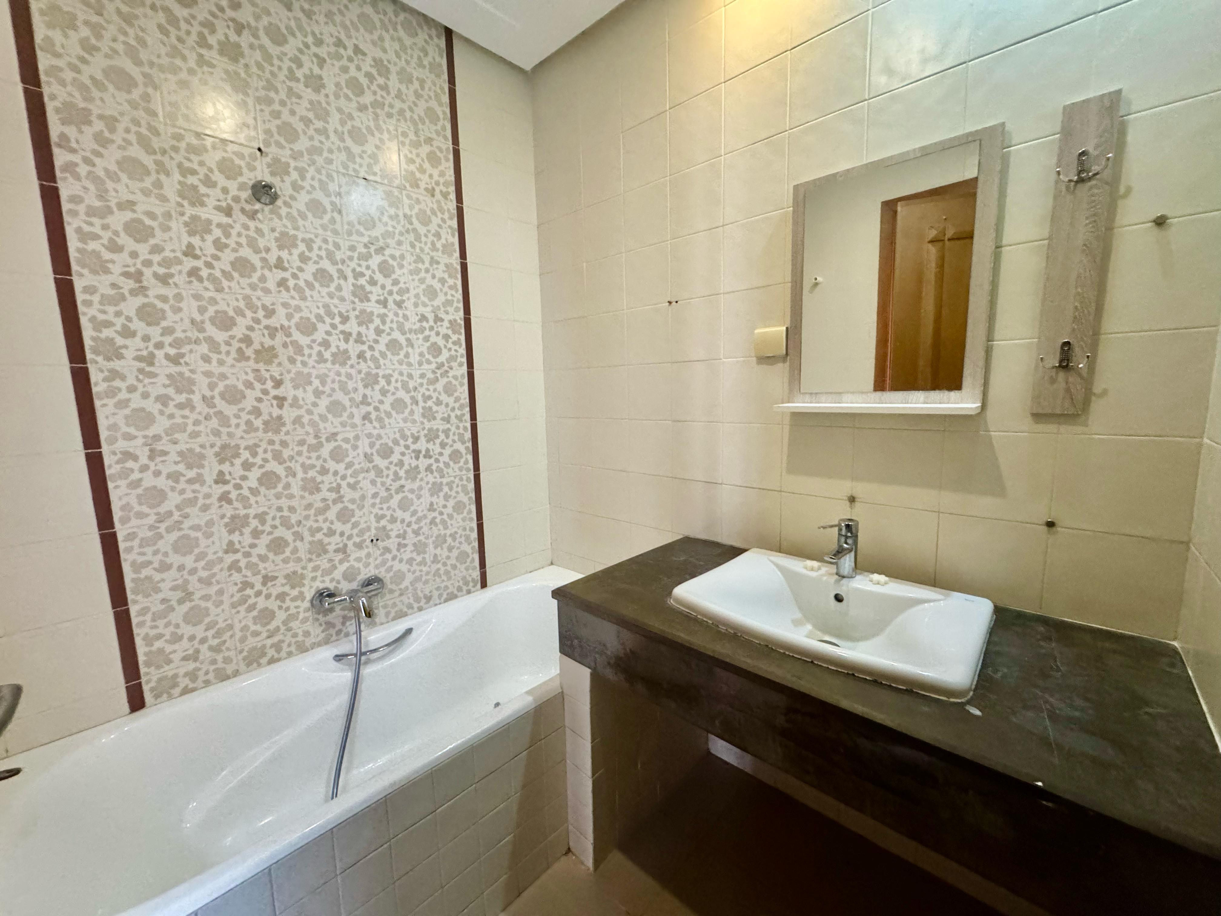 La Marsa Marsa Safsaf Location Appart. 2 pices S1 luxe  la marsa