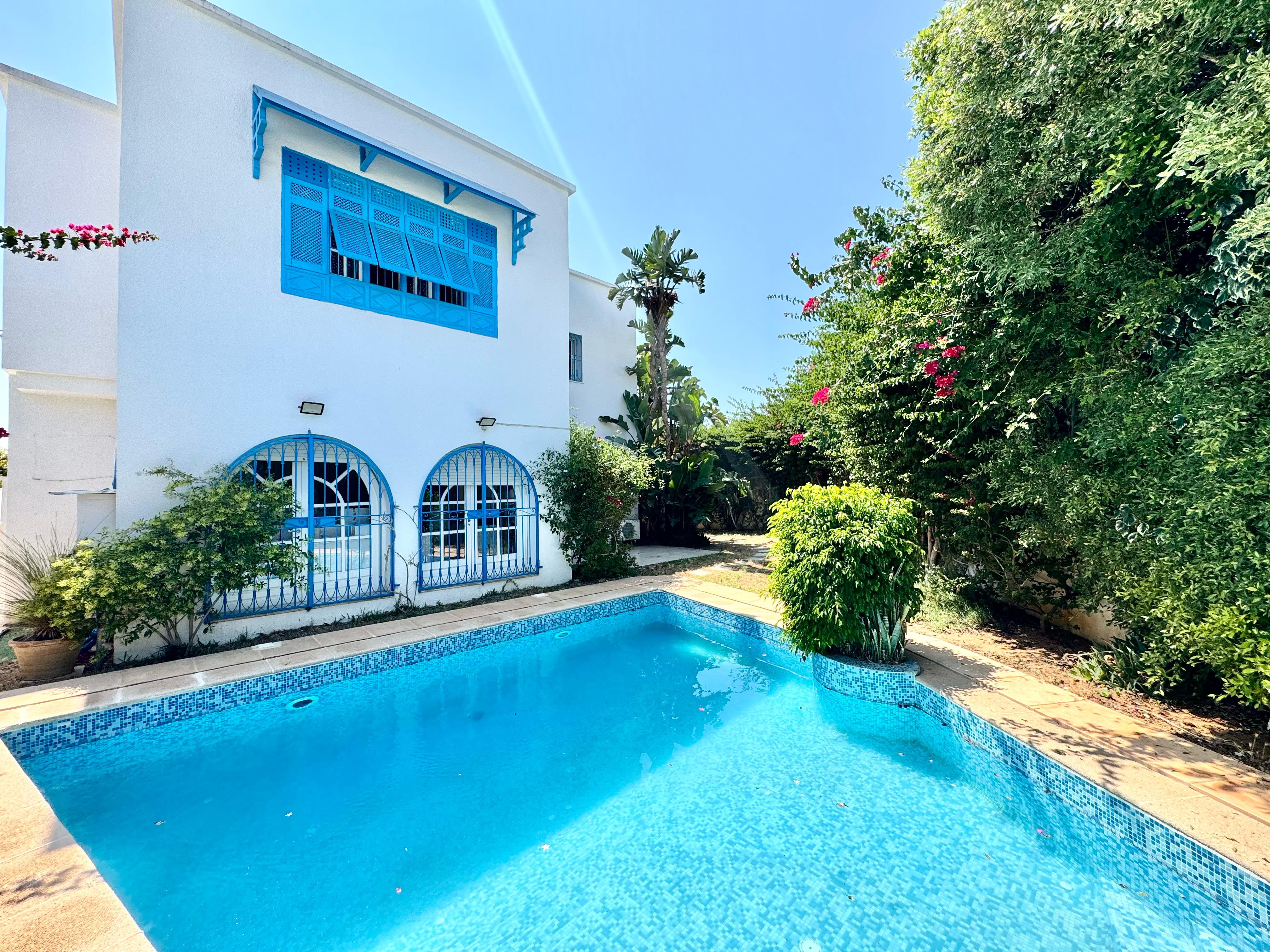 La Marsa Gammart Location Maisons Villa avec piscine  gammarth