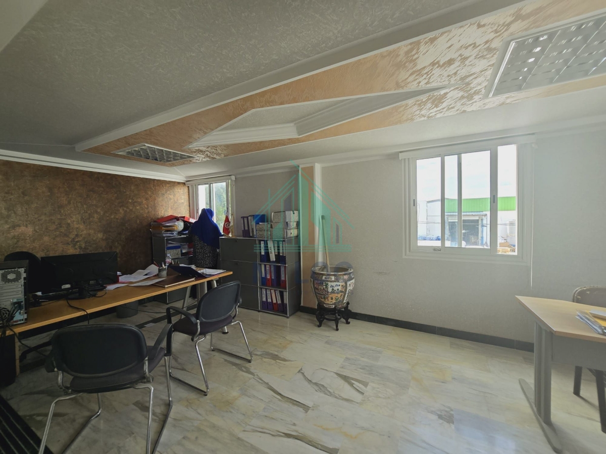 Fouchana Meghira Centre Vente Autre Un dpt  zone industrielle mghira