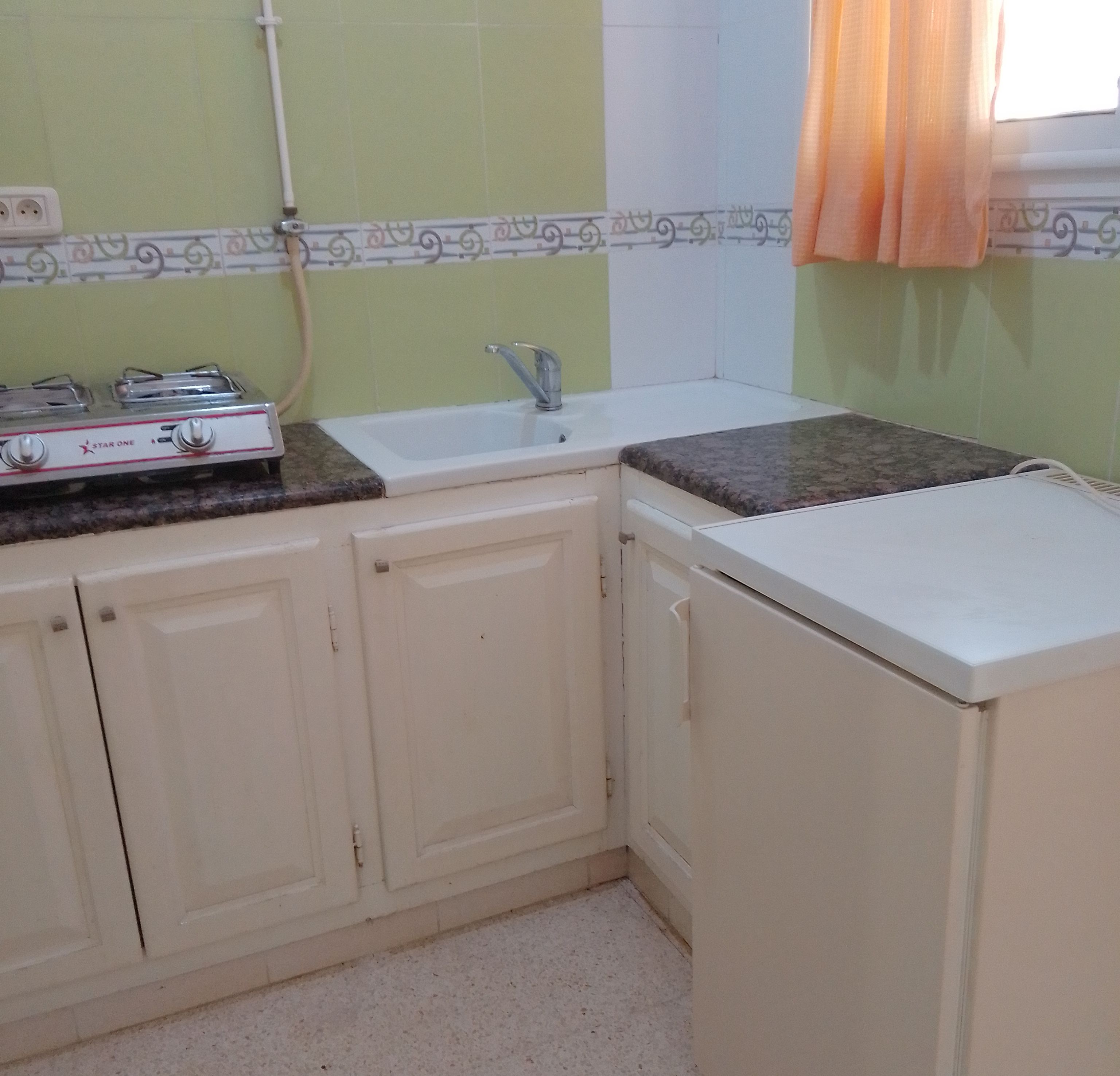 Gabes Sud Cite Ezzouhour 1 Location Appart. 1 pice Studio meubl  l'anne
