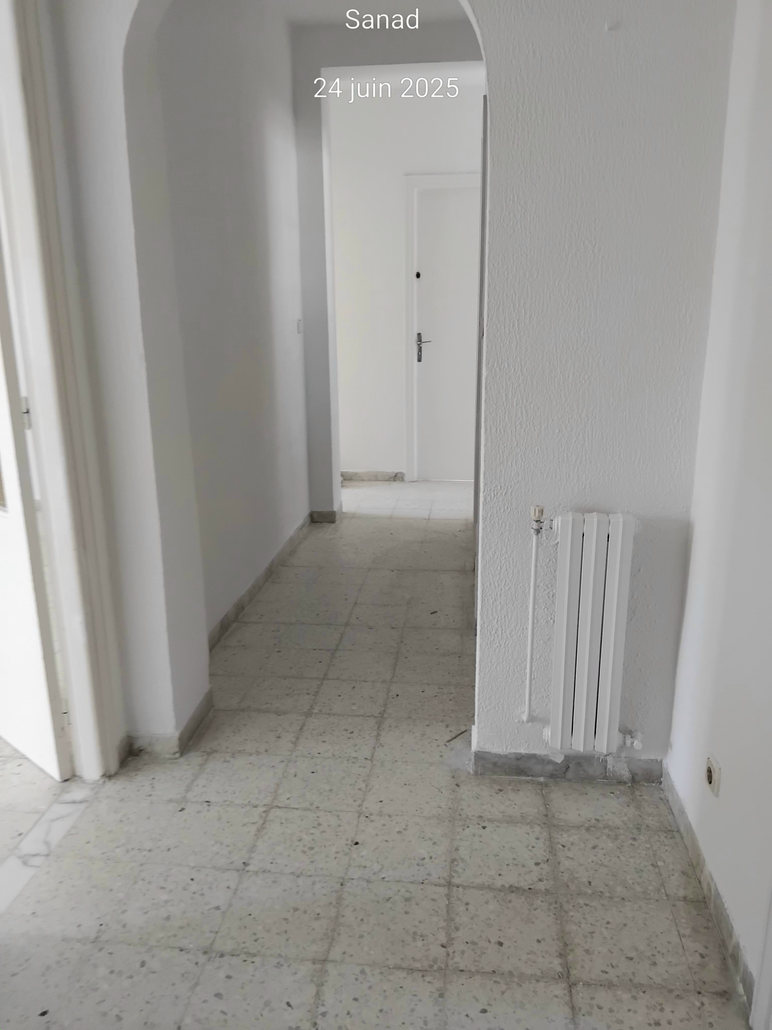 Ariana Ville El Menzah 7 Location Appart. 4 pices Appartement s3 menzah 7 prs steg
