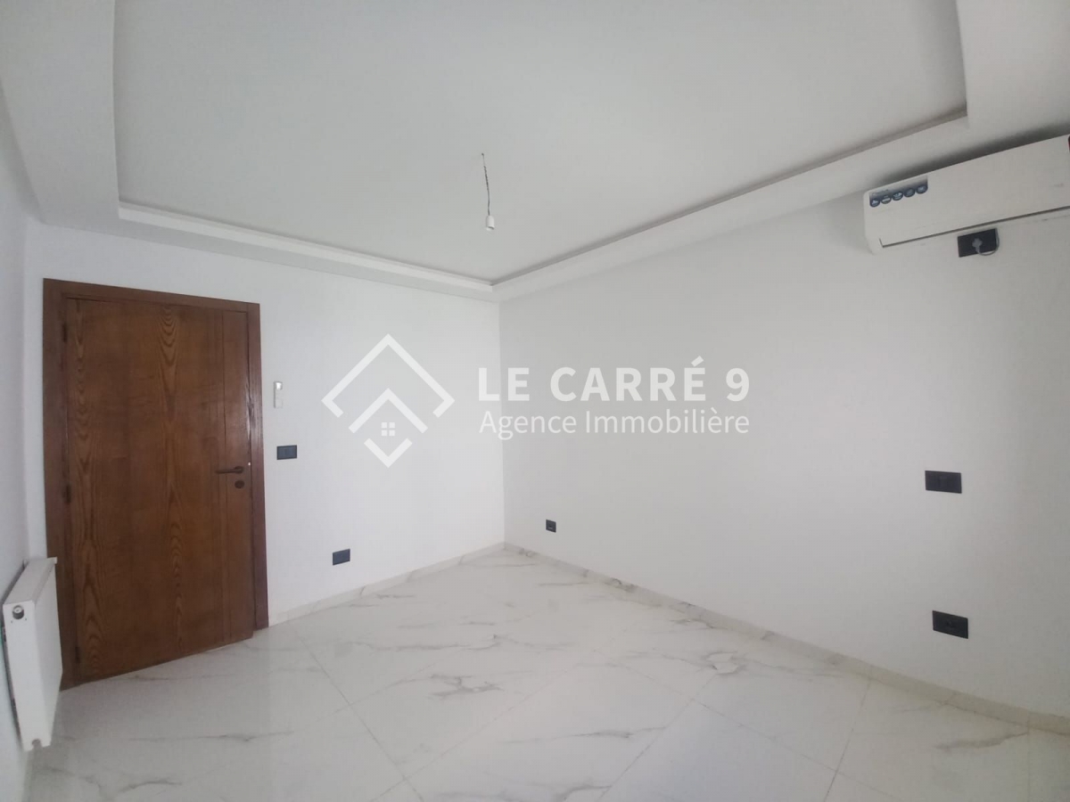 La Marsa El Aouina Location Appart. 2 pices Appartement s1 cit les palmerais