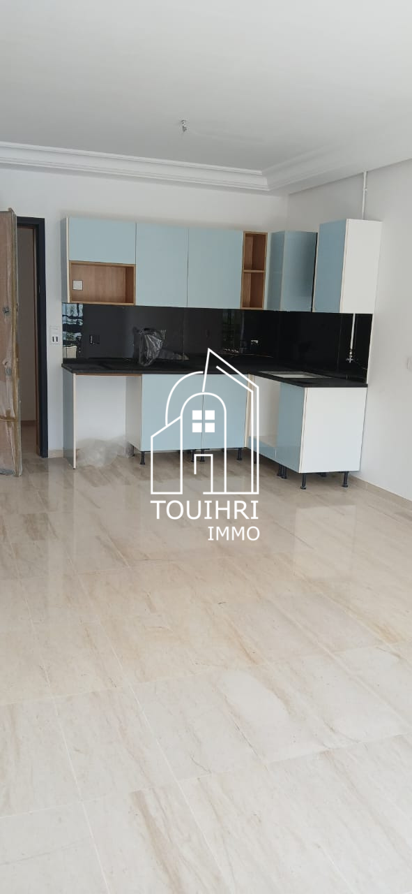 La Soukra La Soukra Location Appart. 3 pices Un appartement  s2 a la soukra
