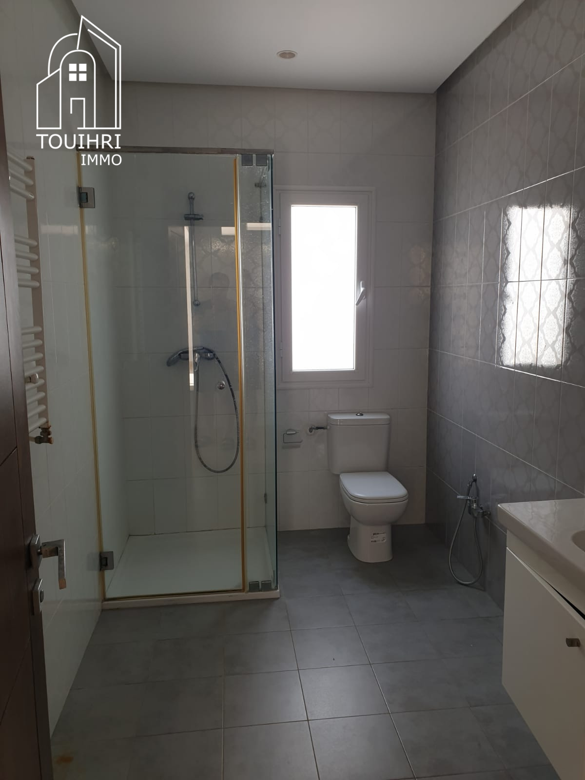 Ain Zaghouan Jardins de Carthage Location Appart. 4 pices Un appartement s3 a jardin de carthage