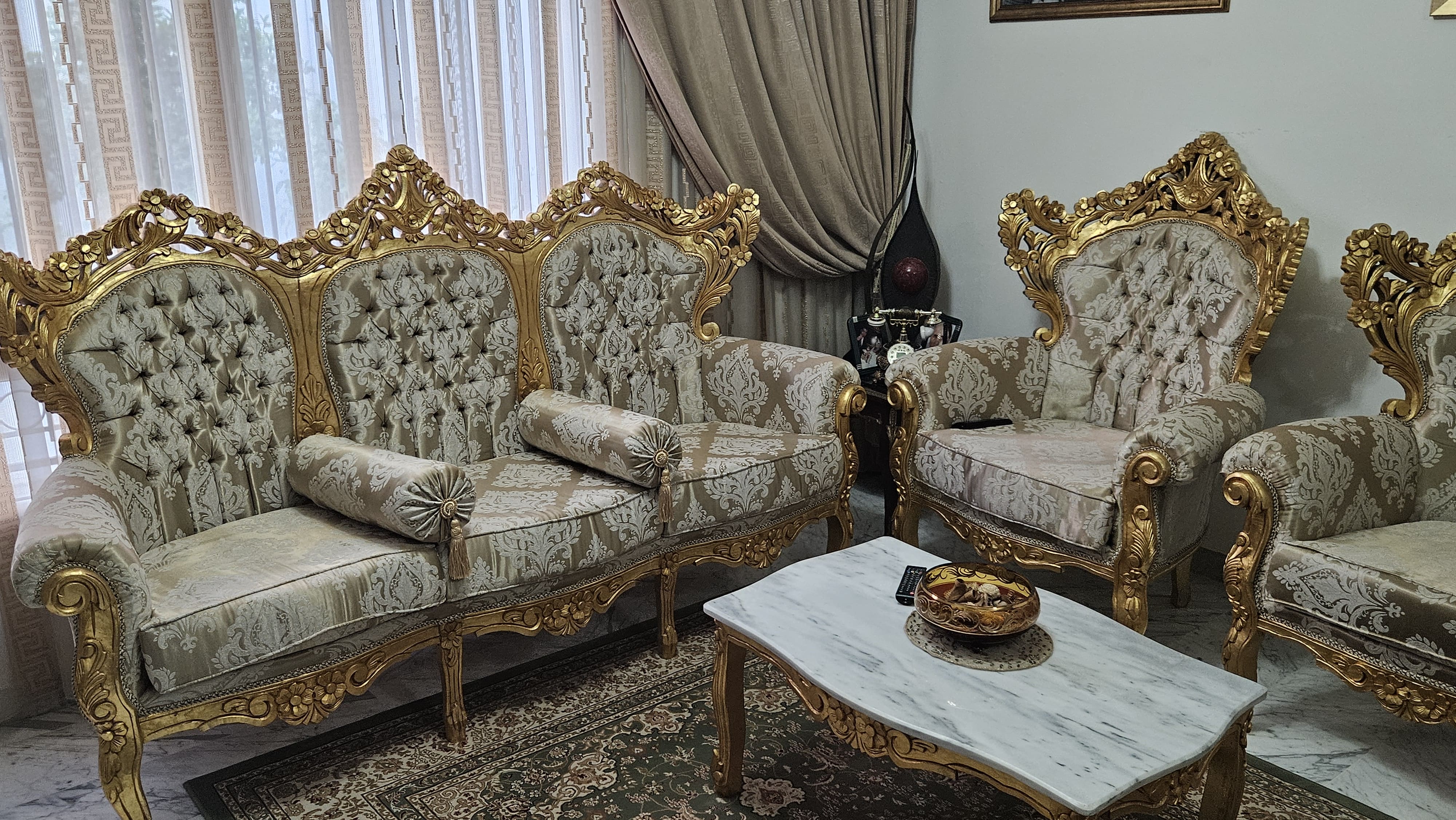 El Menzah El Menzah 9 Salon - Salle  manger  Salons Salon quasi neuf
