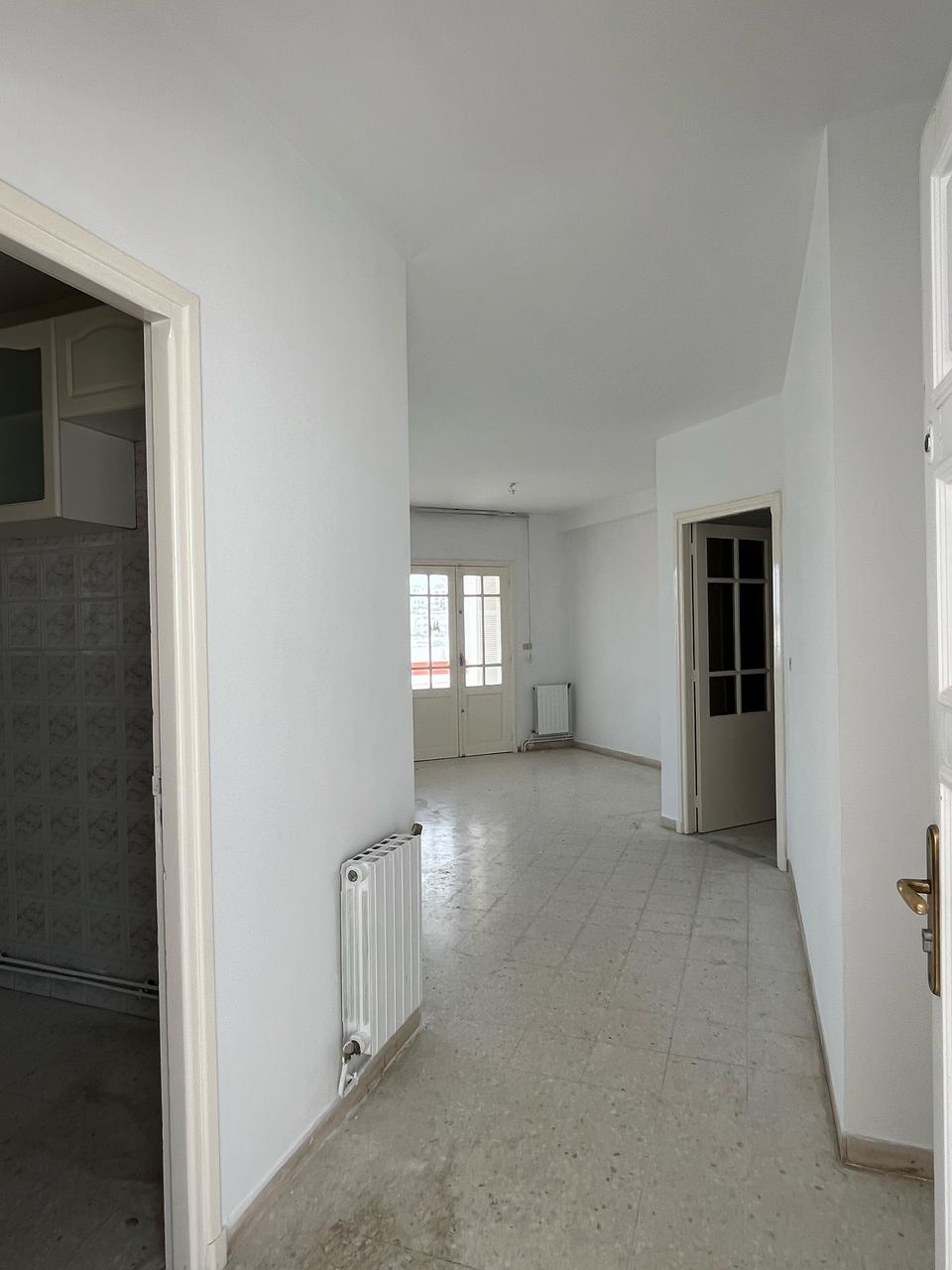 Ariana Ville Cite Ennasr 1 Location Appart. 3 pices Appartement s3  ennasr 1
