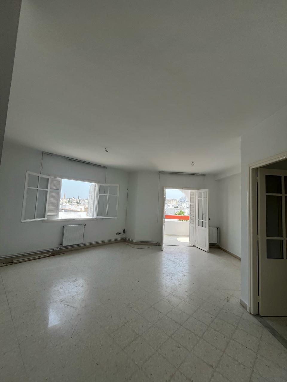 Ariana Ville Cite Ennasr 1 Location Appart. 3 pices Appartement s3  ennasr 1