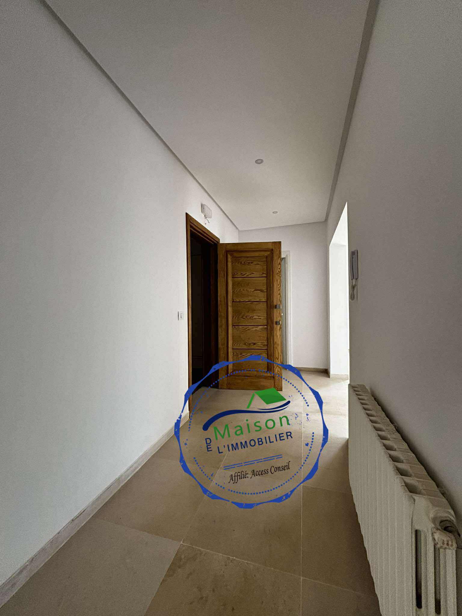 La Soukra La Soukra Location Appart. 3 pices Apprt s2 avec grande terasse  la soukra