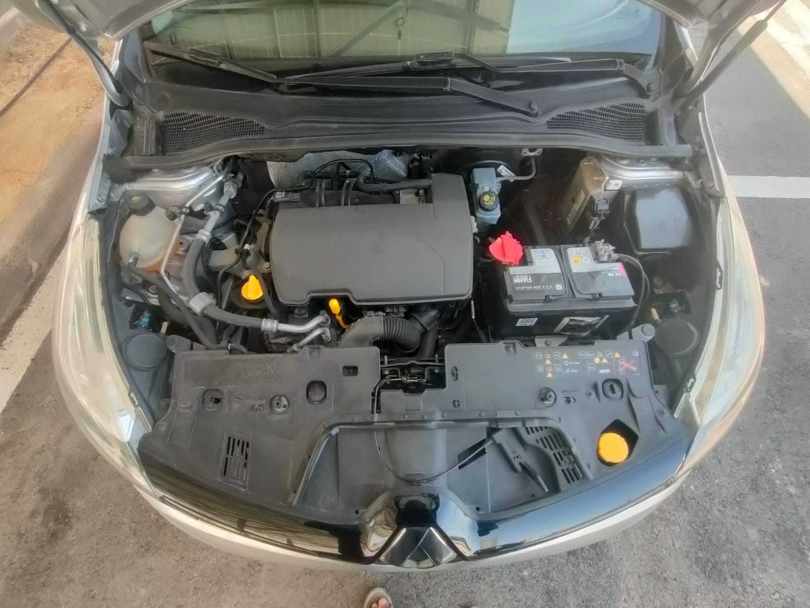 Mornag Khelidia Renault Clio Clip 4 cylindre srie 200
