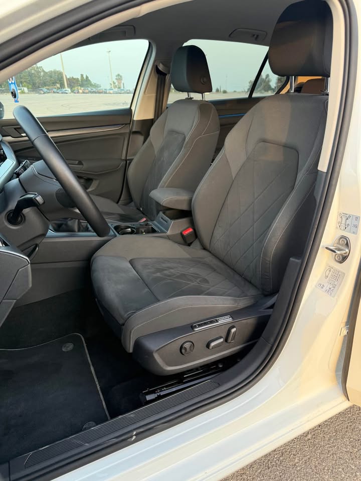 La Marsa Cite Bhar Lazreg Volkswagen Autre Modle Golf 8 lifestyle