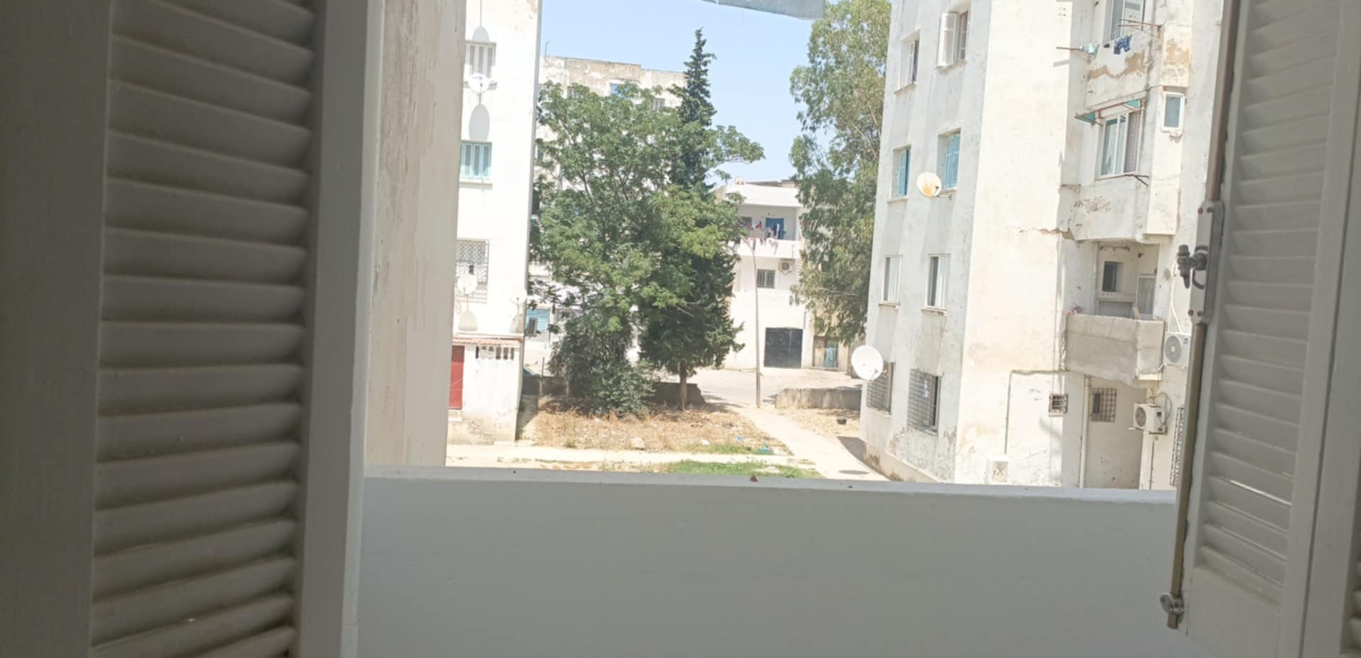 Ezzouhour (Tunis) Cite Ezzouhour Vente Appart. 2 pices Tres bonne occasion appartement s2