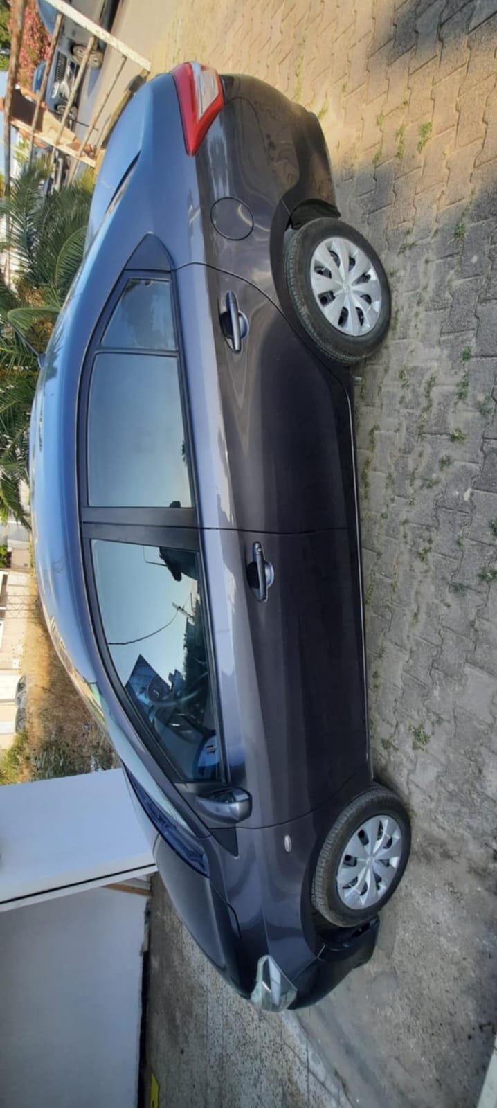 Mannouba La Mannouba Toyota Yaris Toyota yaris sedan 1re main