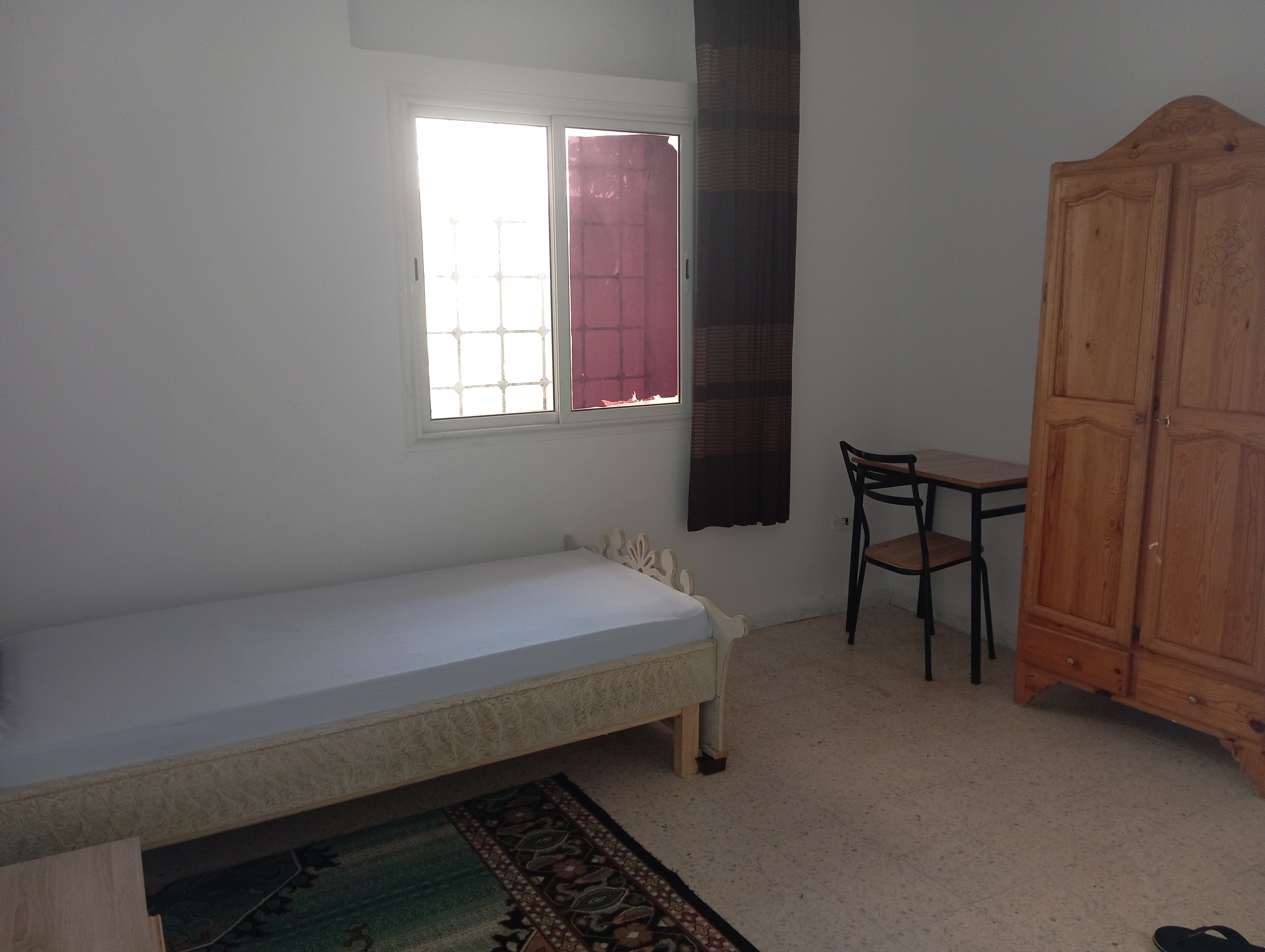 Soliman Soliman Location vacances Appart. 3 pices Cit calme a proximit du pole technologique