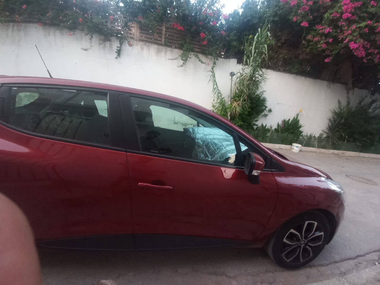 La Marsa Cite El Khalil Renault Clio Une magnifique clio 4 tce anne 2019