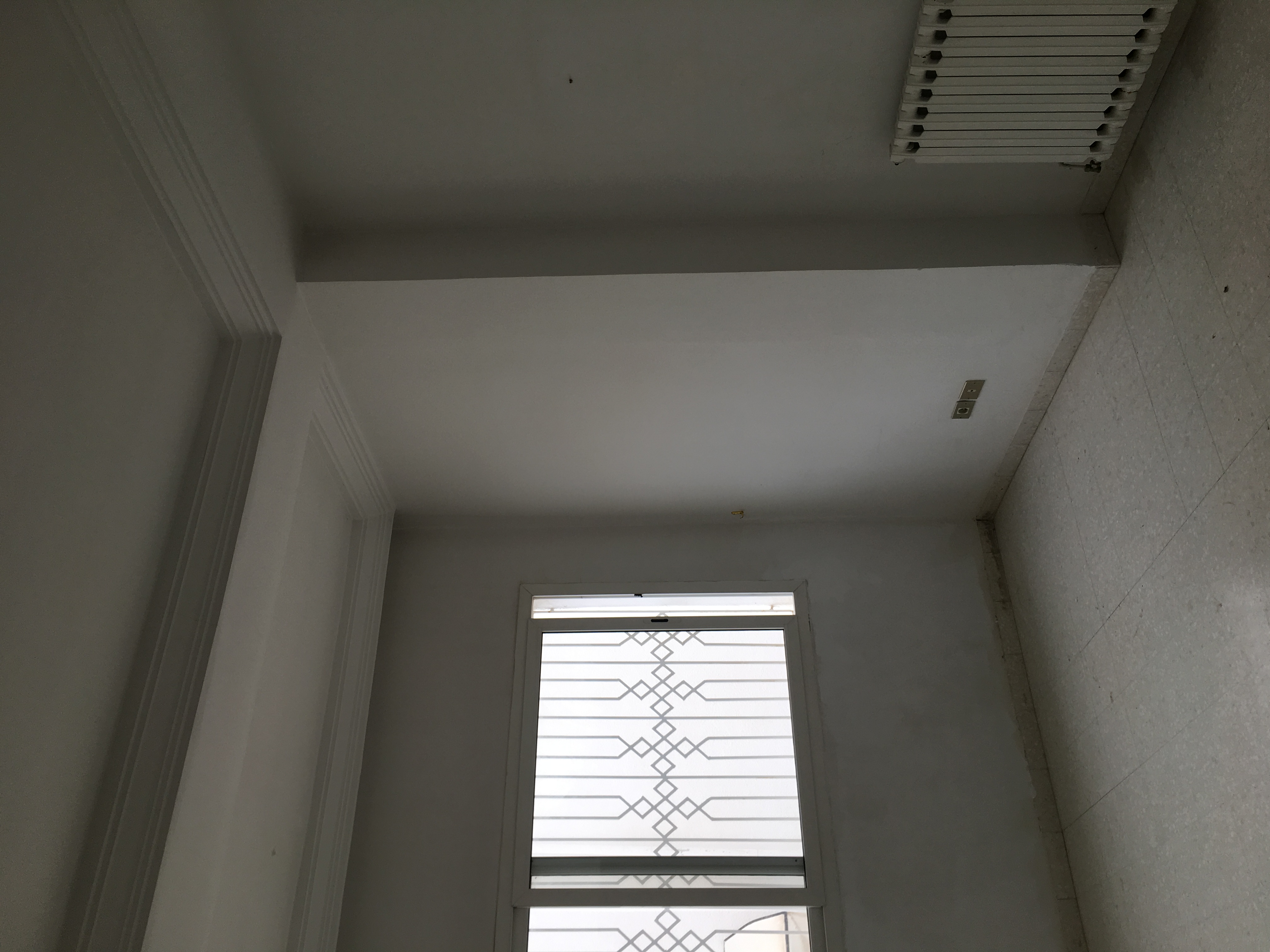 Raoued Cite Ennkhilet Location Appart. 4 pices Jolie villa
