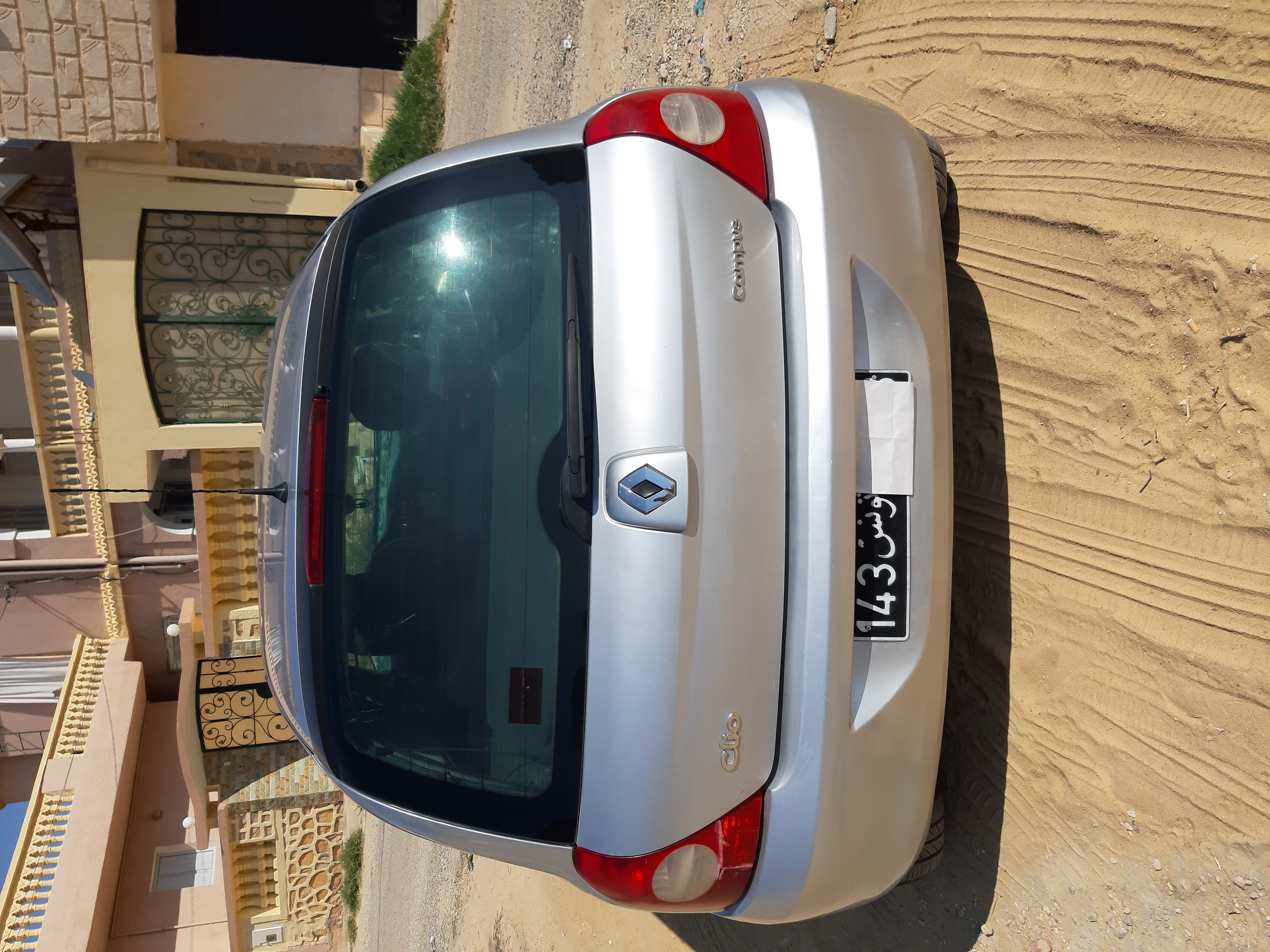 Gabes Sud Teboulbou Renault Clio Clio campus cble 1re main jamais touch