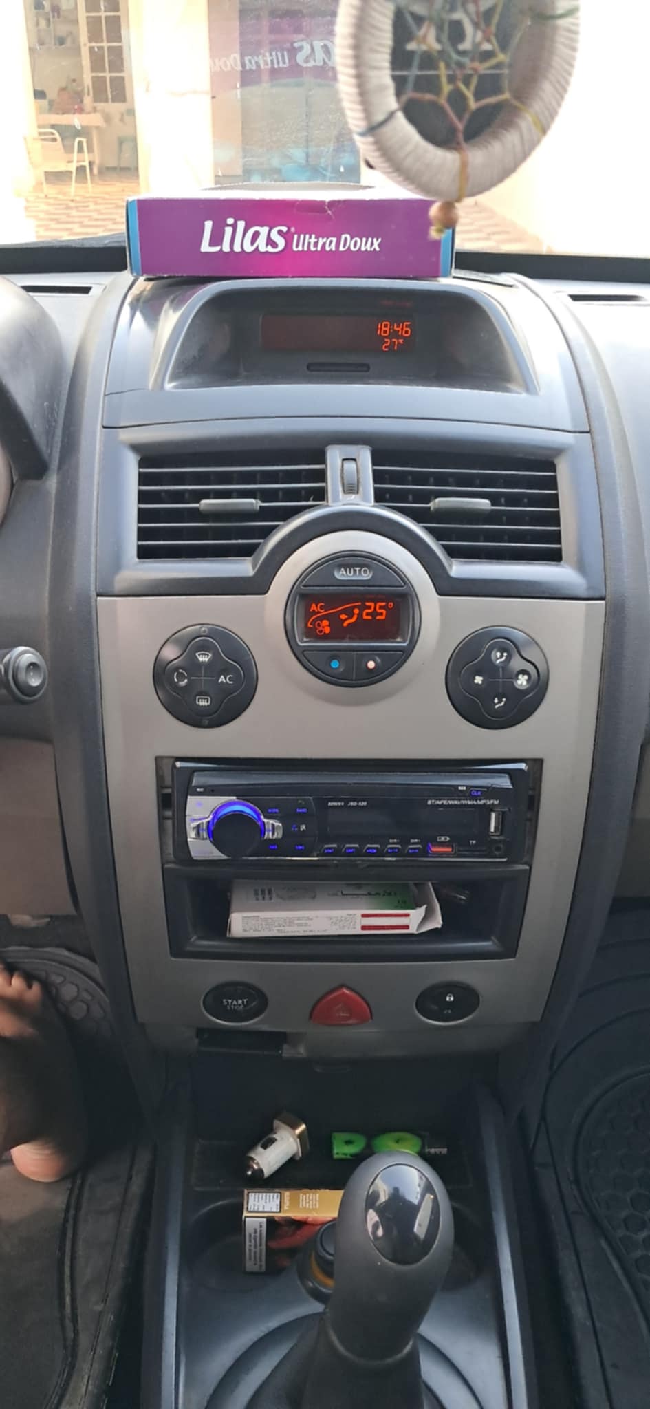 Sakiet Ezzit Merkez Bouacida Renault Megane Megane 2  ne pas rater