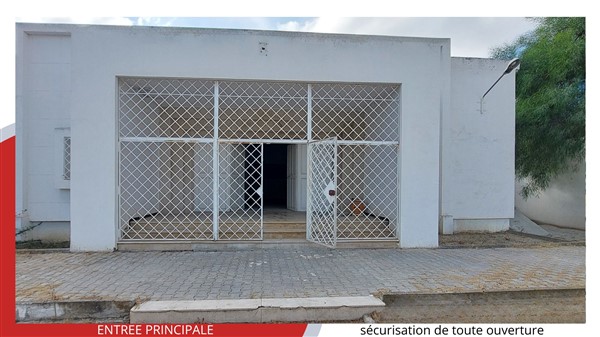 Hammam Chatt Bir El Bey Terrain Terrain nu Local industriel 630 m2 sur 2865  bir elbey