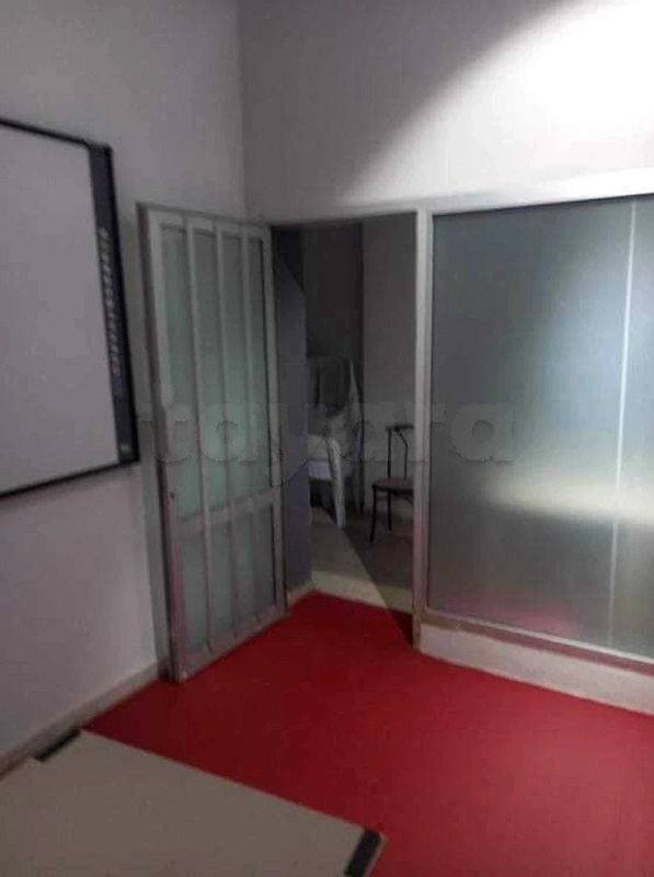 Ariana Ville El Menzah 5 Bureaux & Commerces Bureau Bureau 1 piece a el manzah 5 wb3034