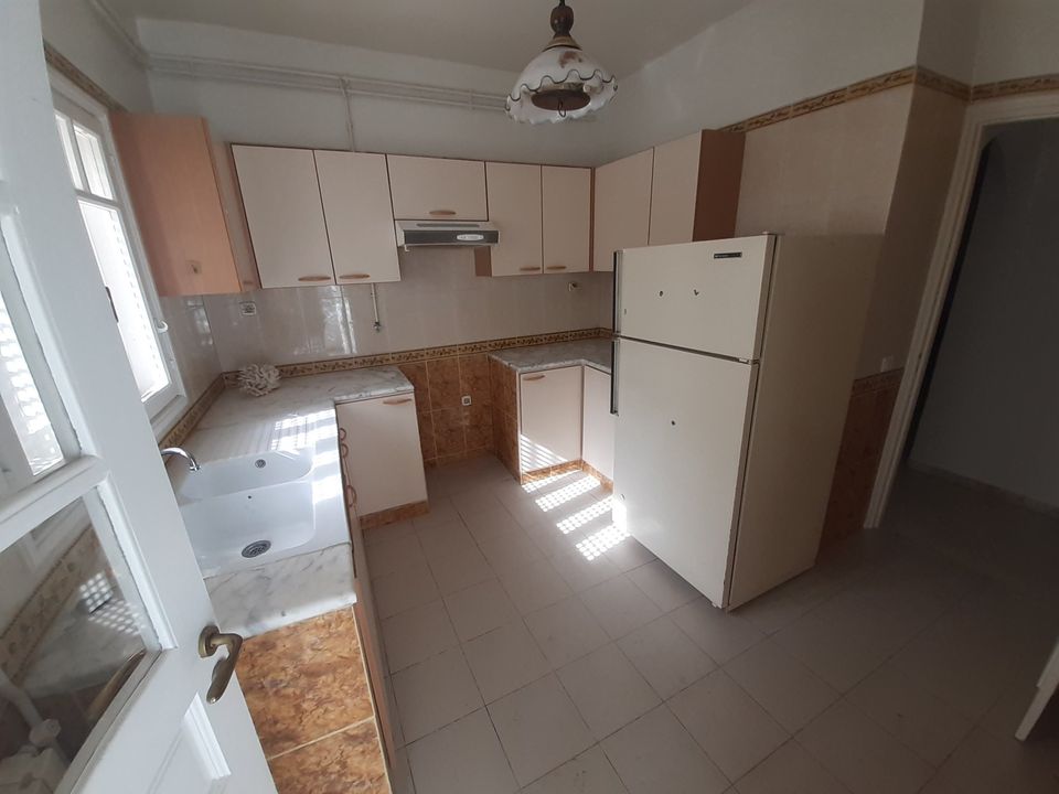 Ariana Ville Riadh Landlous Location Appart. 4 pices S plus 3 a riadh landalos wb1730