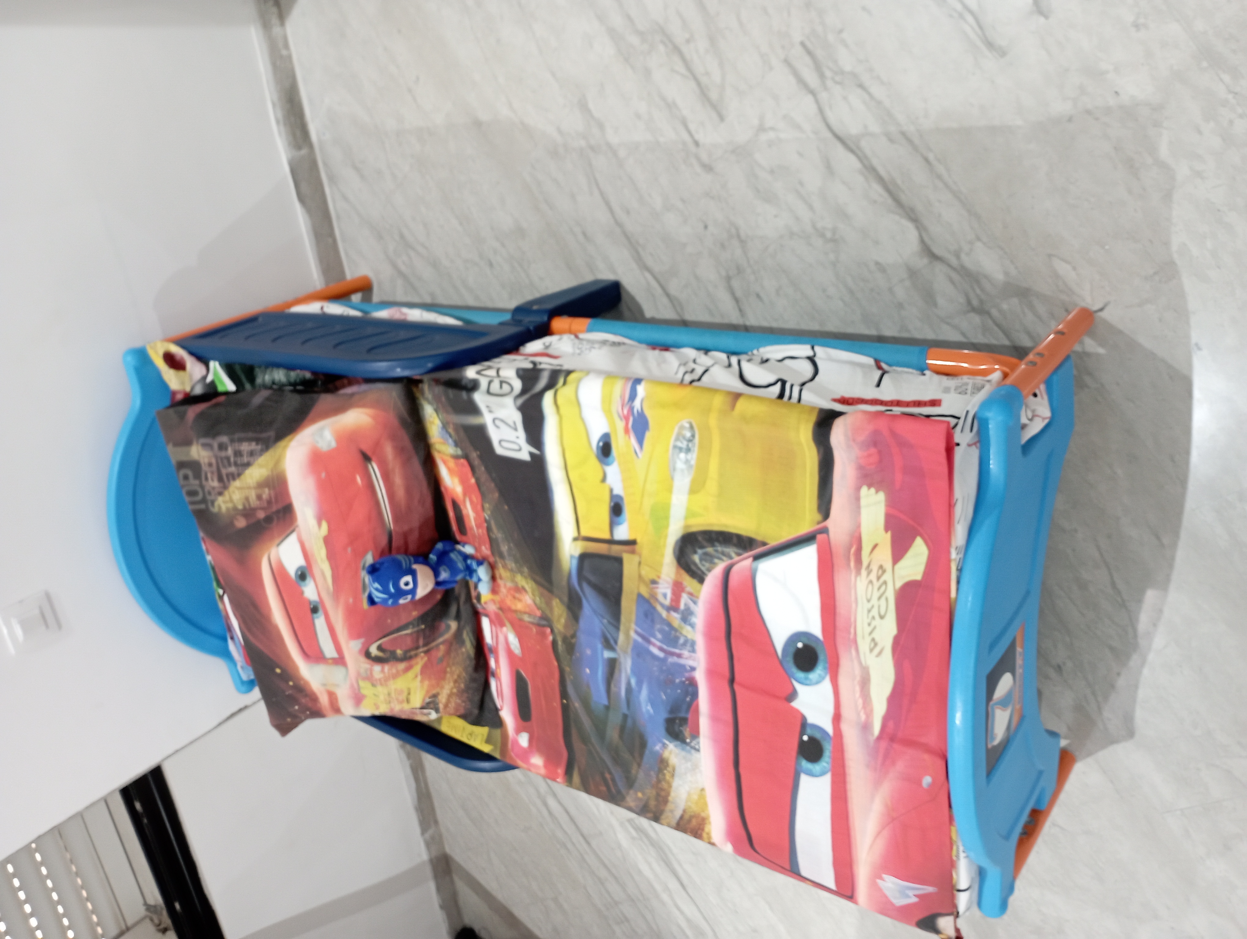 Le Bardo Le Bardo Meubles d'enfant Lits Lit pour enfant avec matelas et protge matelas
