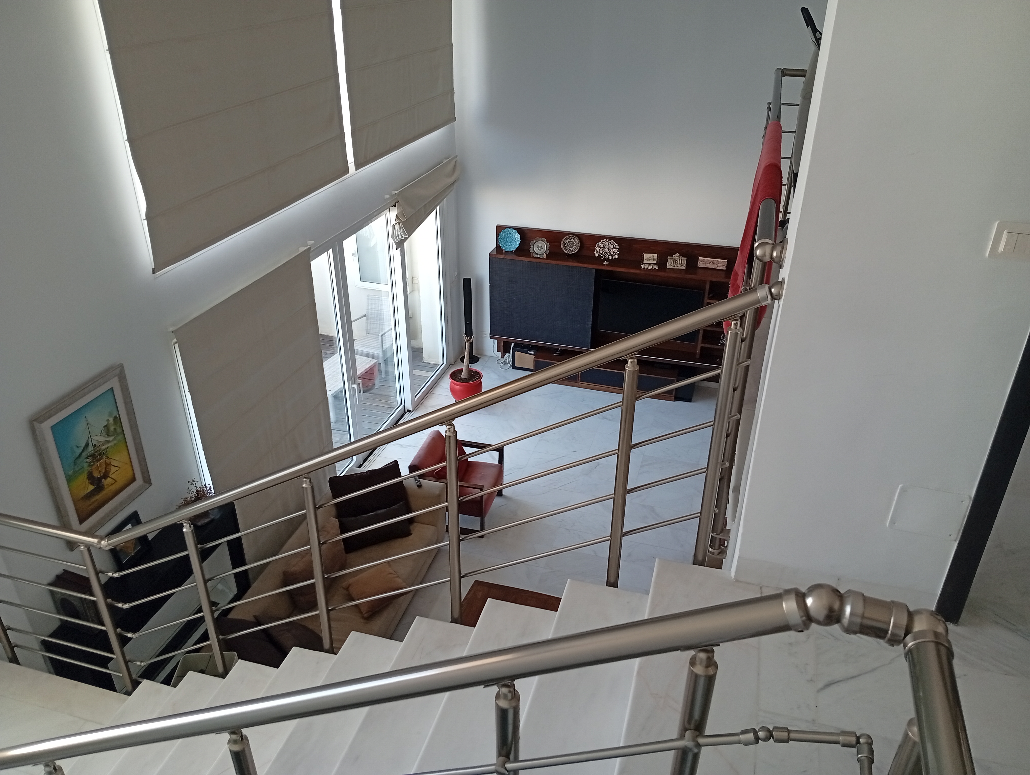 Ain Zaghouan Jardins de Carthage Location Appart. 4 pices Penthouse avec piscine