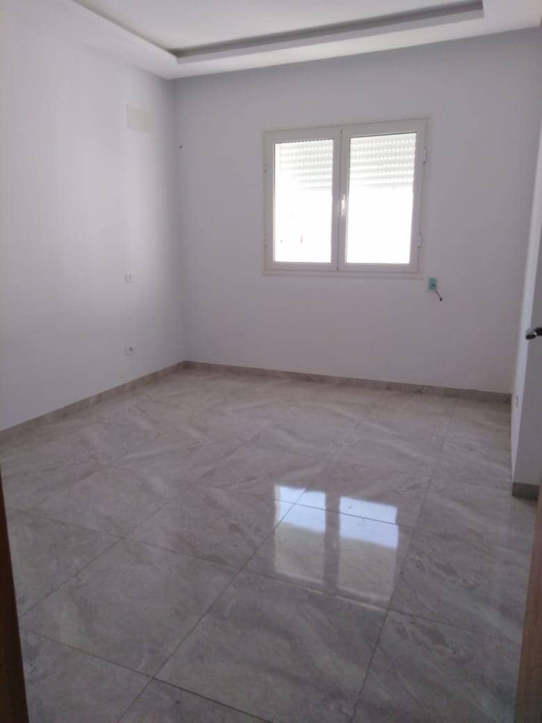 La Marsa El Aouina Location Appart. 2 pices S plus un avec un balcon  l'aouina