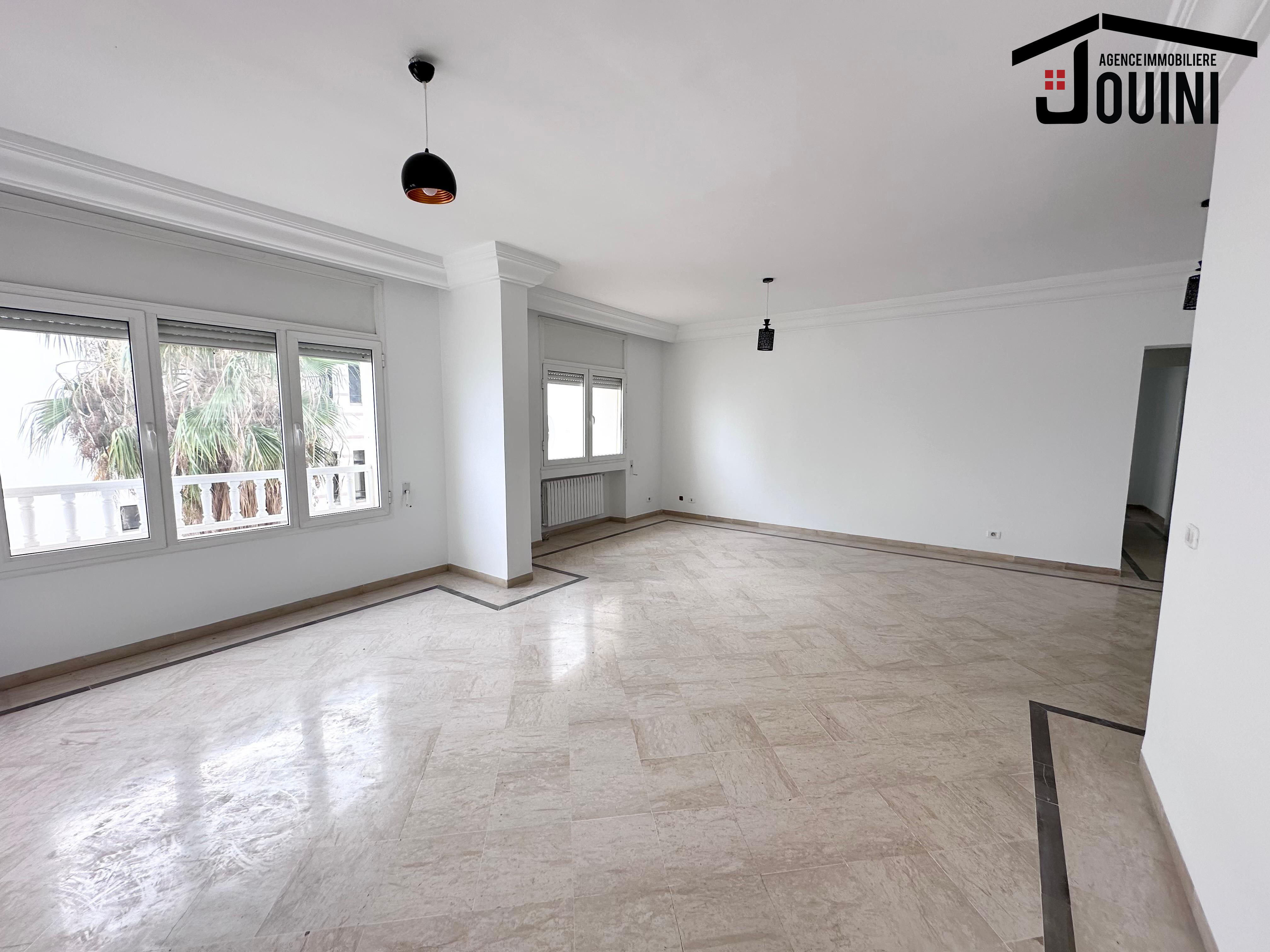 La Marsa Berge Du Lac Vente Appart. 4 pices Appartement s3 avec vue directe sur le lac 1