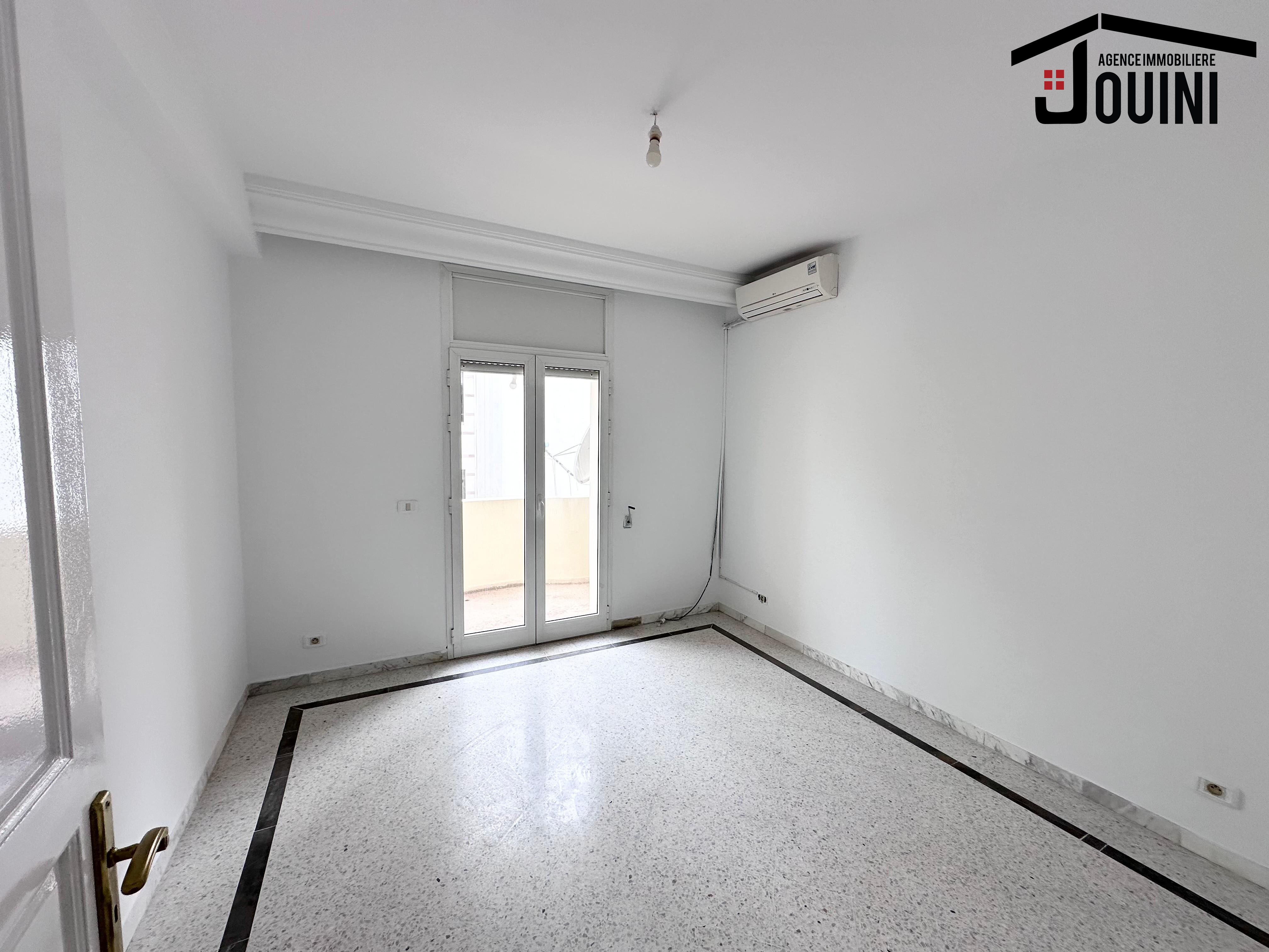 La Marsa Berge Du Lac Vente Appart. 4 pices Appartement s3 avec vue directe sur le lac 1