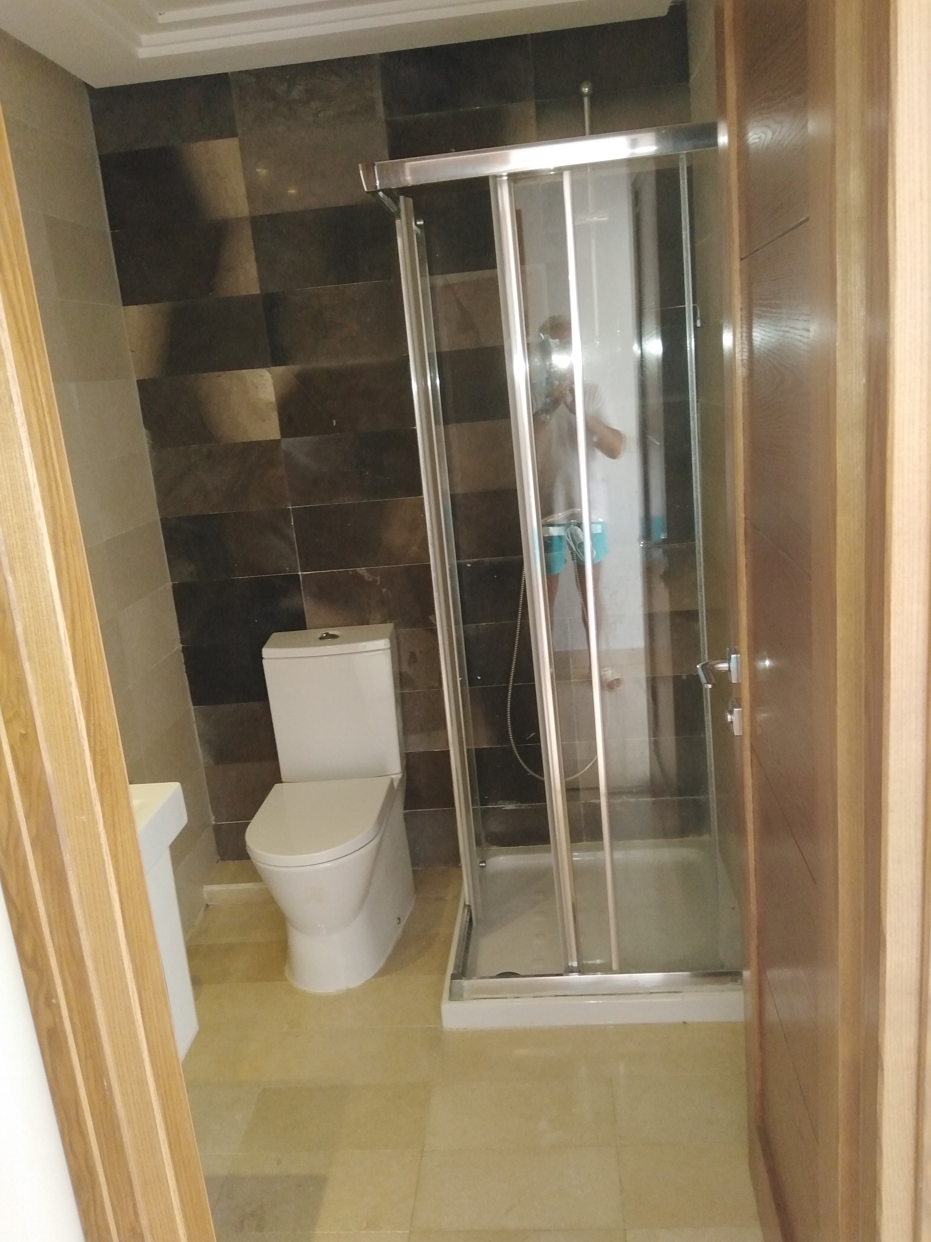 Ain Zaghouan Jardins de Carthage Location Appart. 4 pices Un appartement agrable aux jardins de carthage