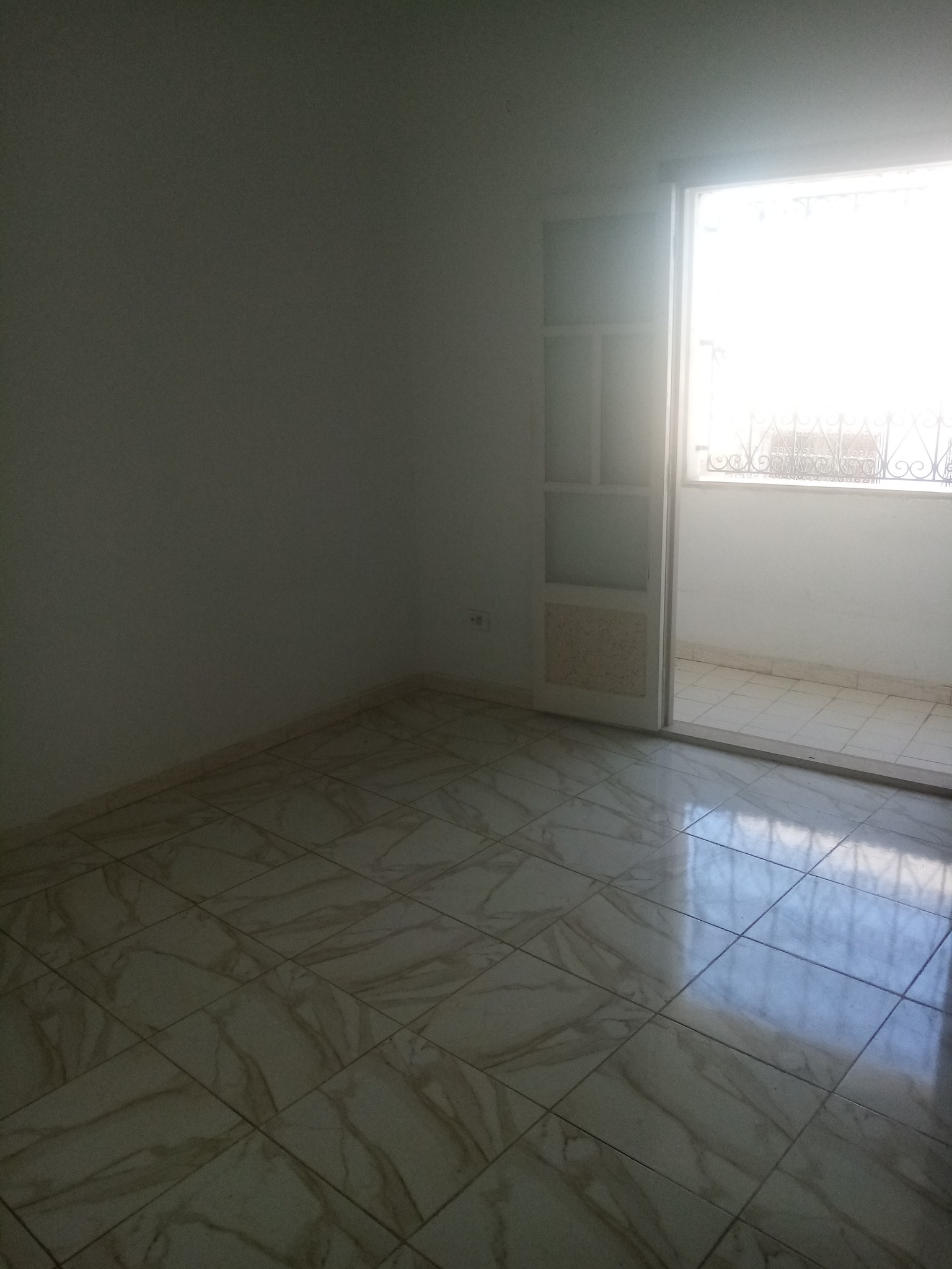 La Medina Bab Menara Location Appart. 3 pices Appt s2 tres propre a beb mnara