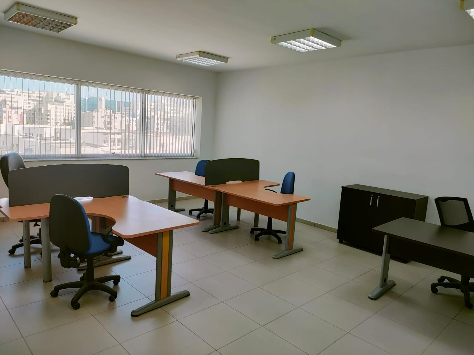 La Marsa Berge Du Lac Location Autre Luxueux bureau de 185 m2 au lac2