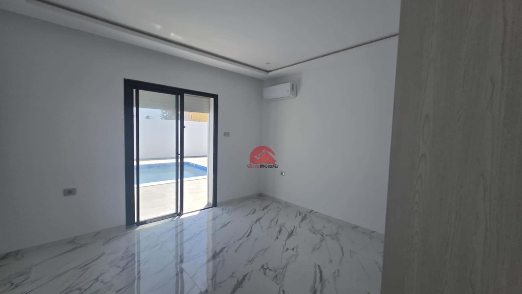 Djerba - Midoun Midoun Vente Maisons Villa avec titre bleu tezdaine djerba za ref v722