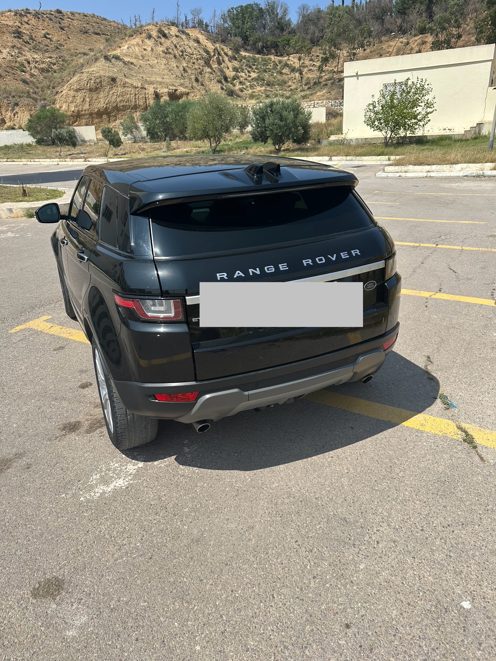 Ariana Ville Cite Ennasr 2 Land-Rover Range Range rover evoque hse phase 3