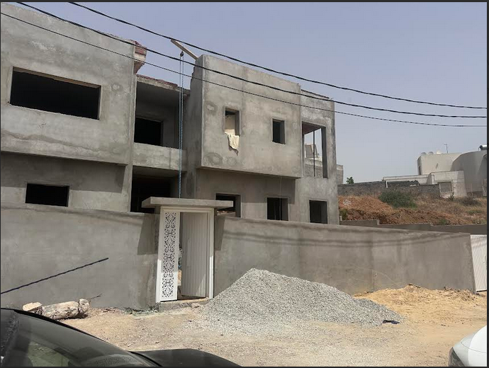 Mnihla Cite Ennasr Vente Maisons Grande villa 800m cit el faouz