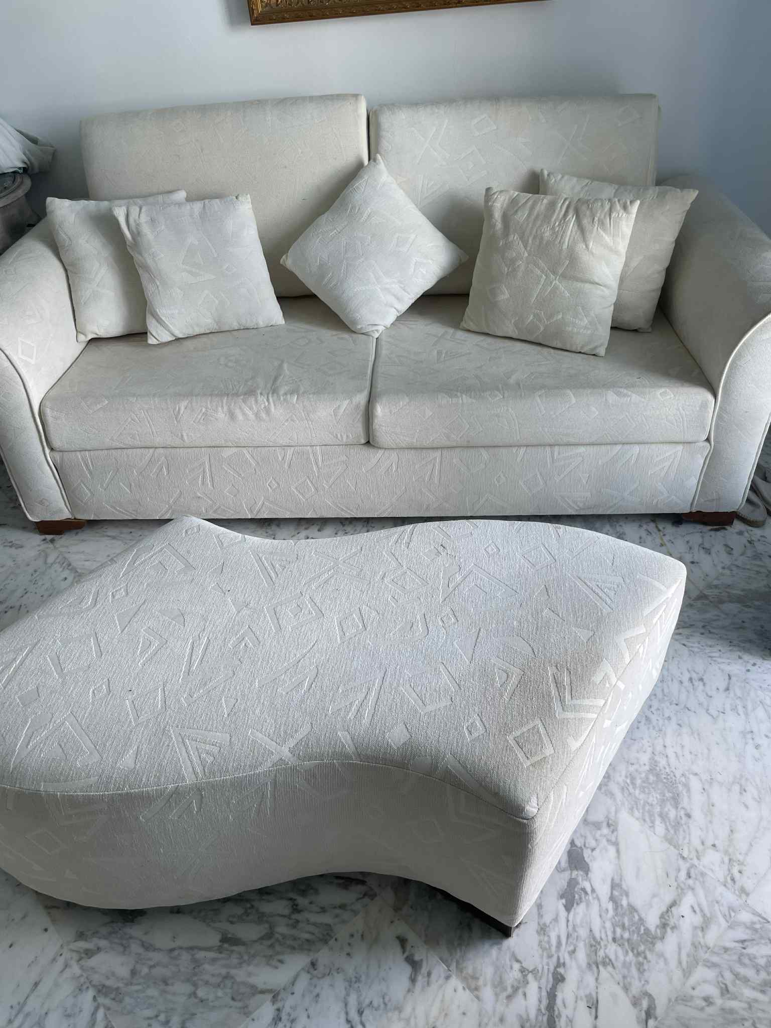 La Marsa Marsa Safsaf Salon - Salle  manger  Salons Salon beige en bon etat