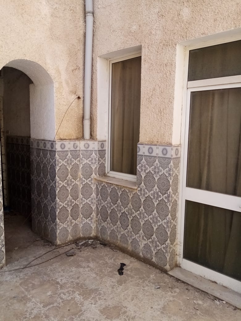 Bab Souika Bab Saadoun Vente Appart. 4 pices Appartement bien situ